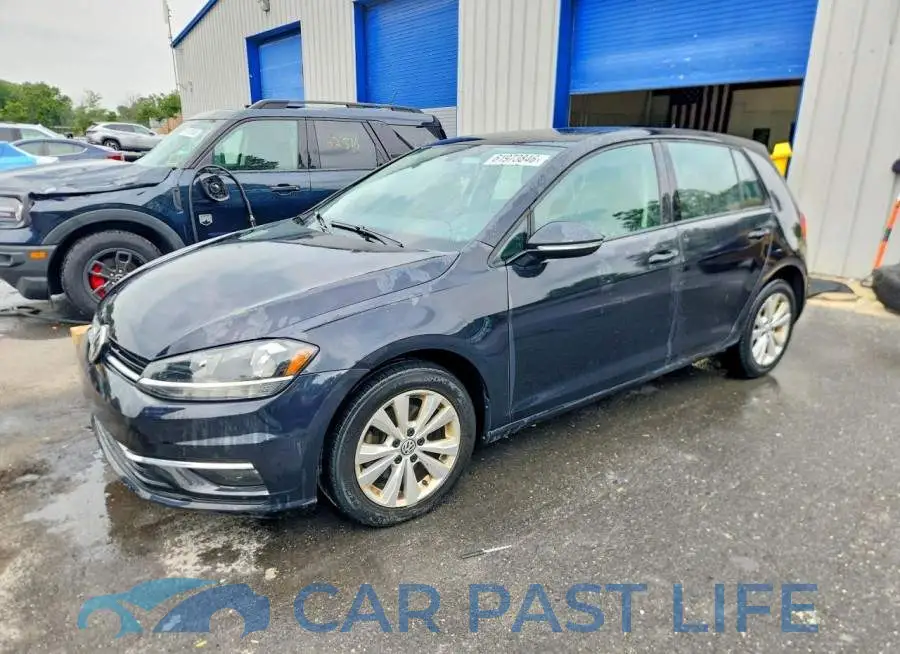 3VWB17AU5JM296130# 1