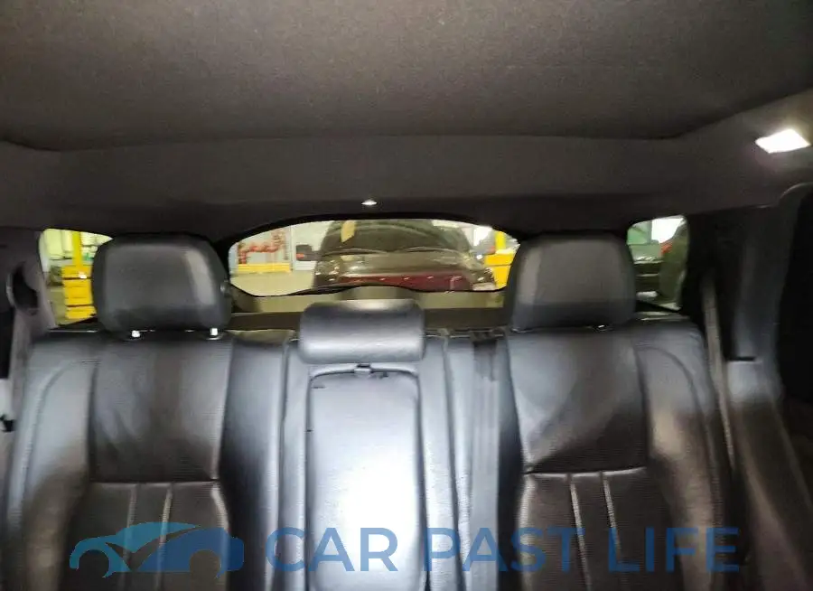 SALCR2RX9JH728118# 10