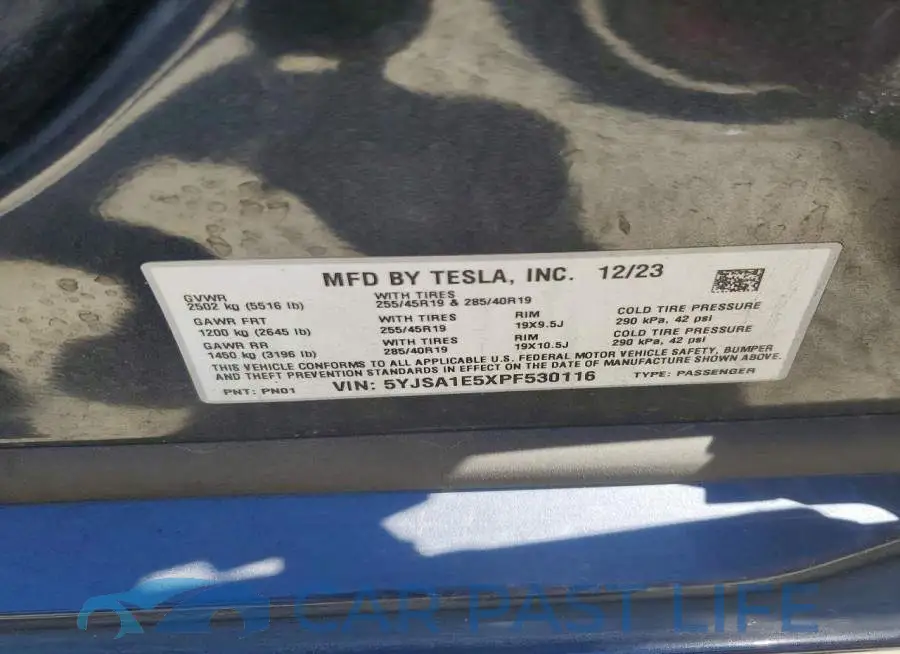 5YJSA1E5XPF530116# 13