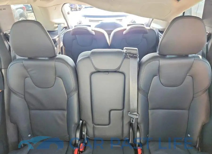 YV4062PE3S1290904# 10