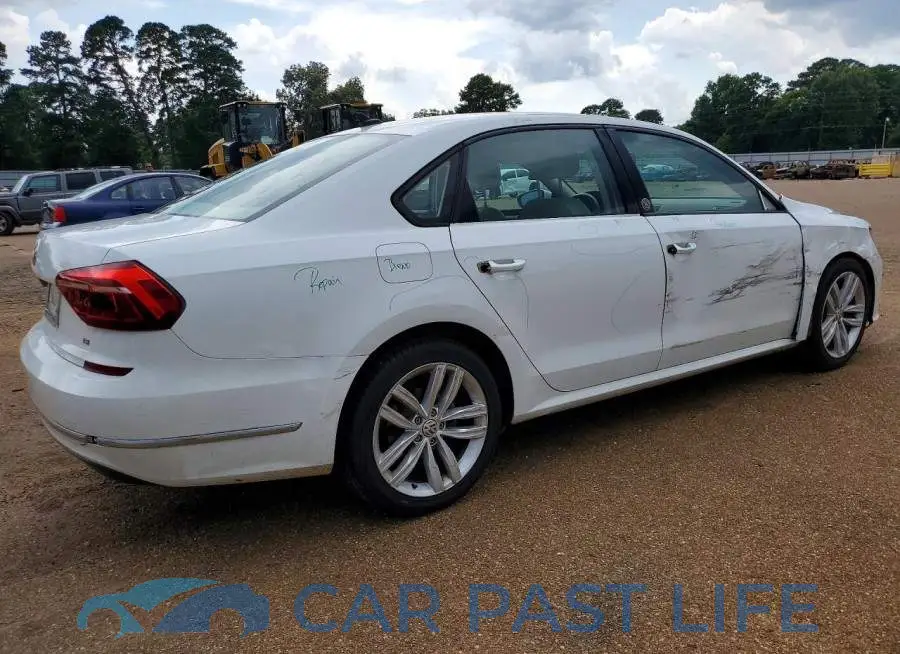 1VWLA7A32KC008076# 3