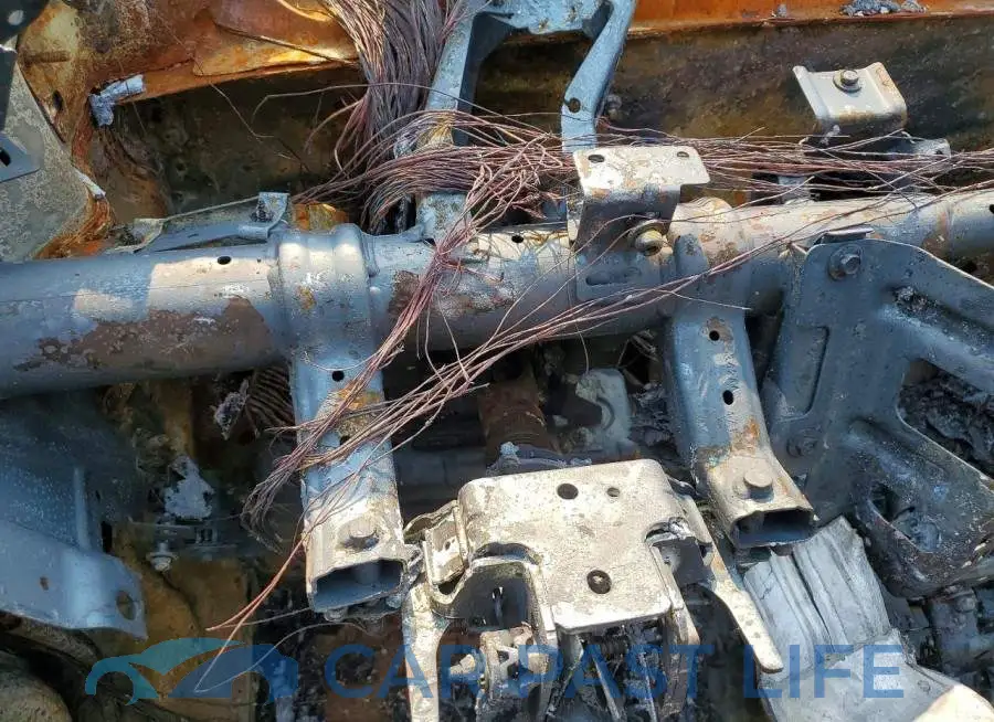 3C4NJDCN4ST614833# 9