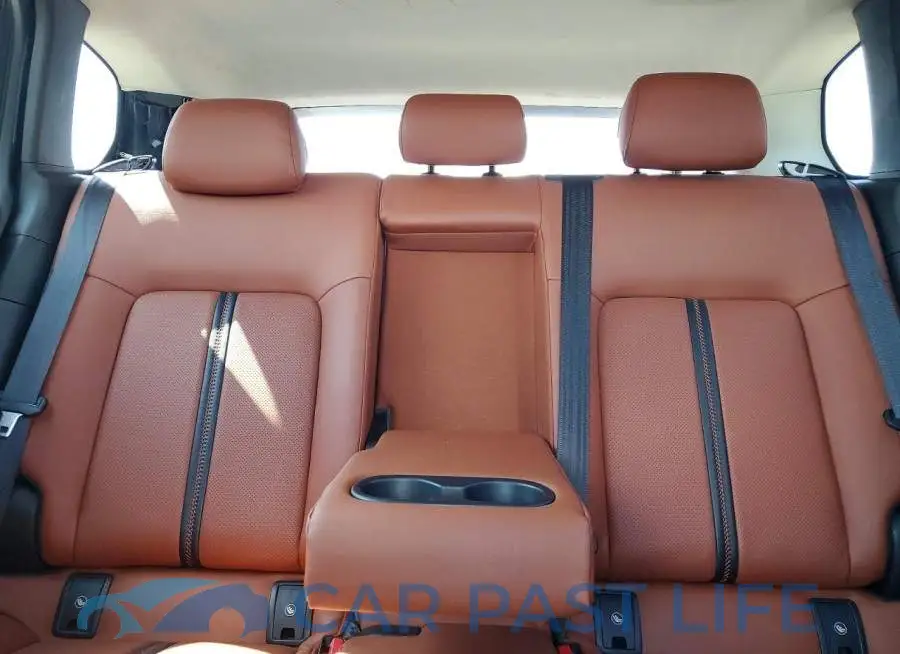 7MMVABEY6PN131332# 10