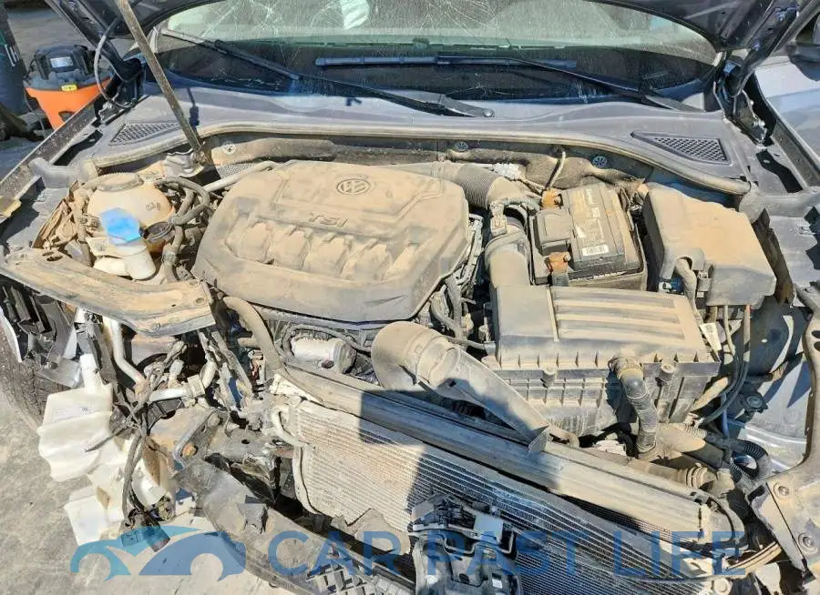 1VWLA7A32KC009373# 11