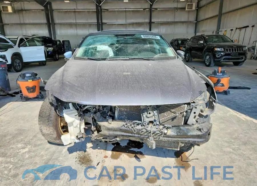 1VWLA7A32KC009373# 5