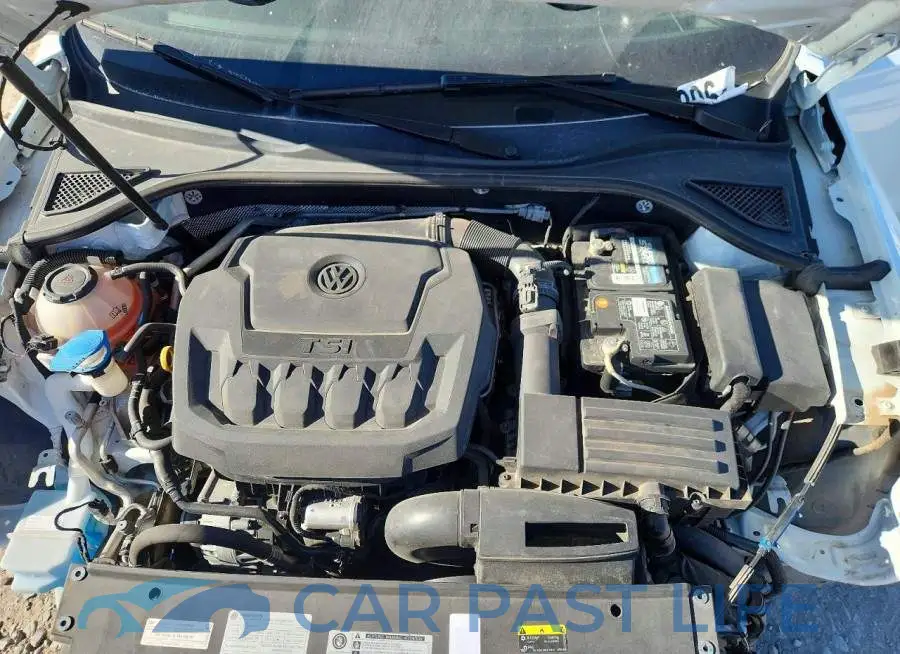 1VWLA7A33KC001900# 11