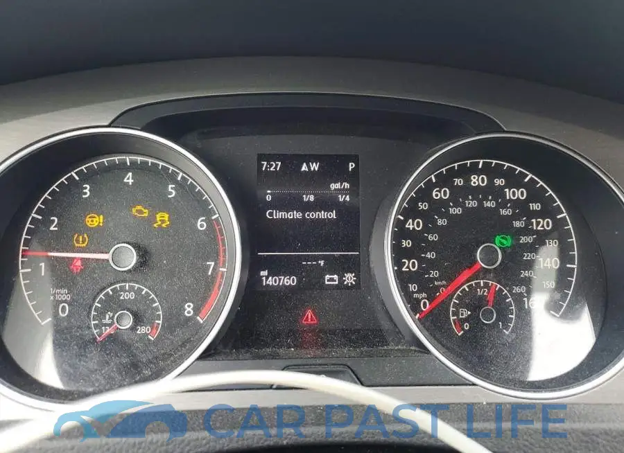 3VW217AUXHM030919# 9