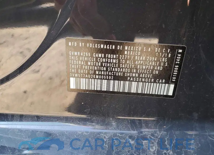 3VW5T7AU2KM005592# 12