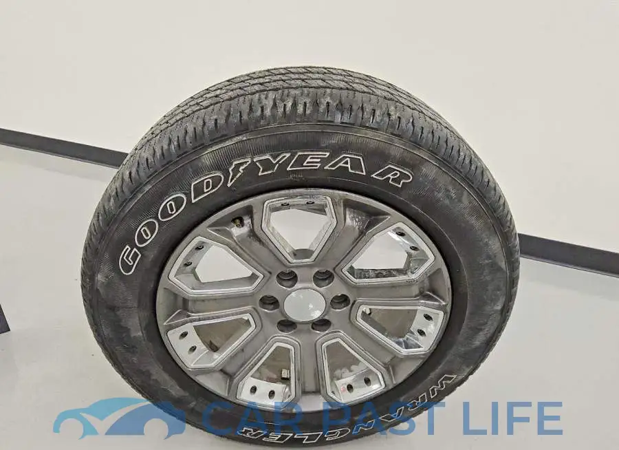 3GTU9BED7LG239866# 12