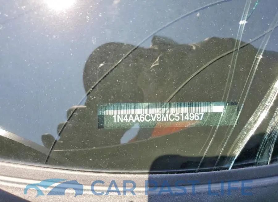 1N4AA6CV9MC514967# 12