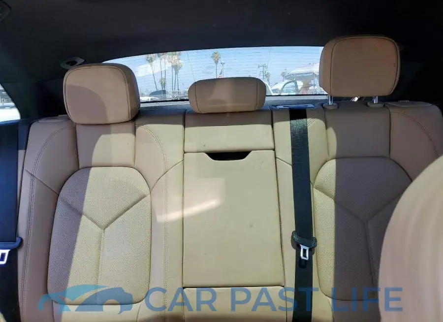 WP1AA2A57PLB16763# 10