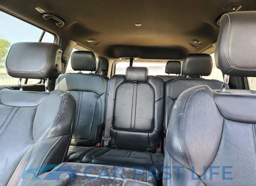 1C4SJVAT9PS543230# 10