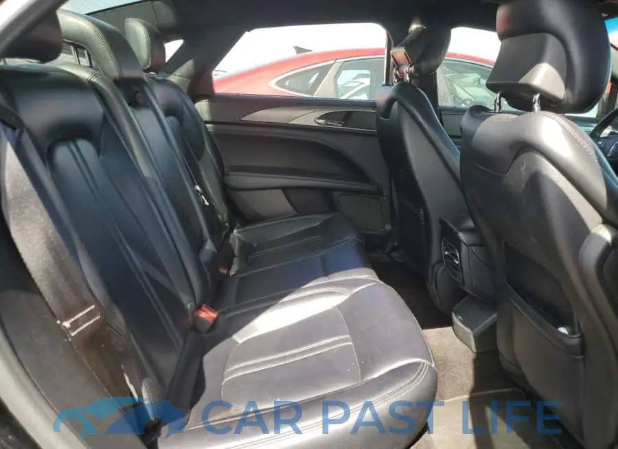 3LN6L5B92JR601482# 10