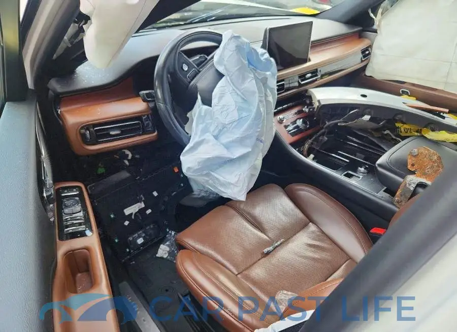 5LM5J7XC2MGL06960# 8