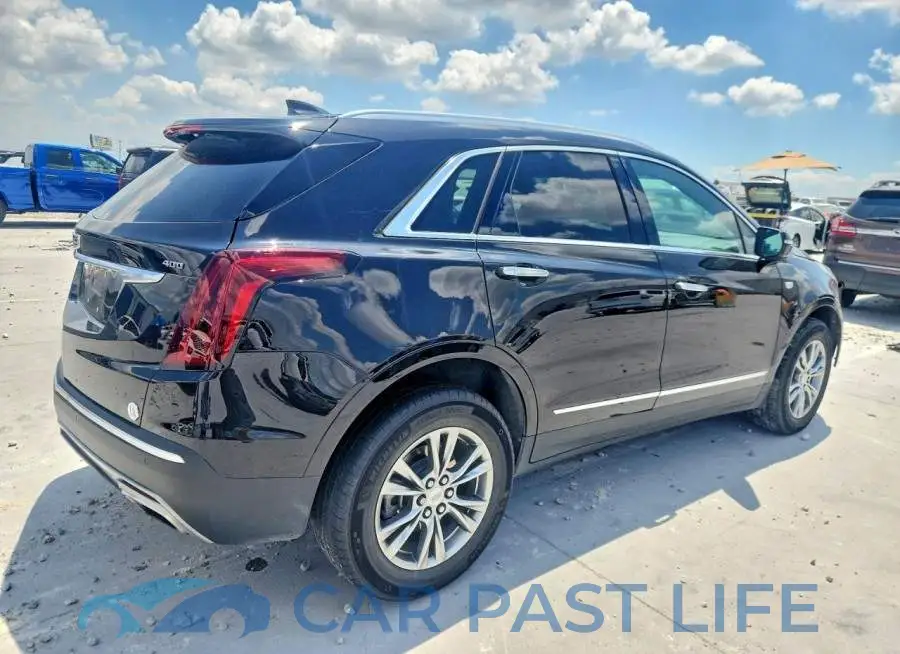 1GYKNCRS8NZ147132# 3