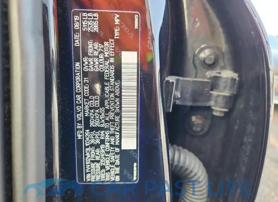 YV4102WK9L1034264# 12