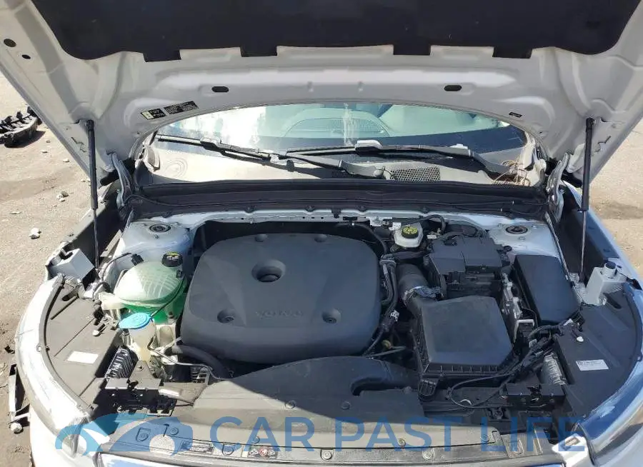 YV4162UK2M2403804# 12