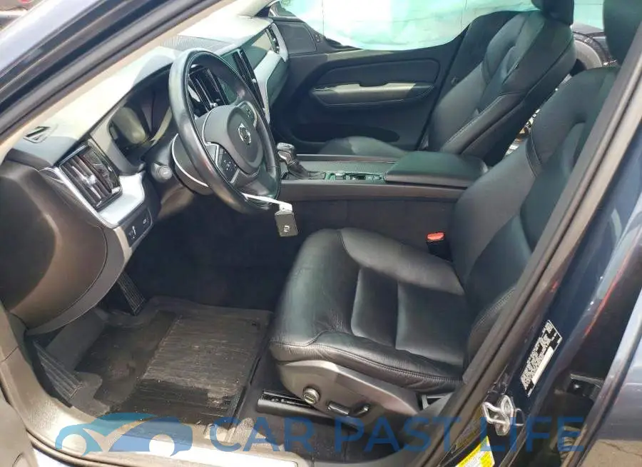 YV4A22RK9L1585039# 7