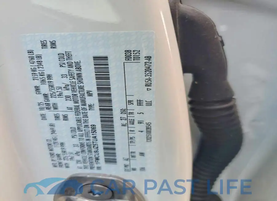 1FMCU9JZ5TUA15069# 13
