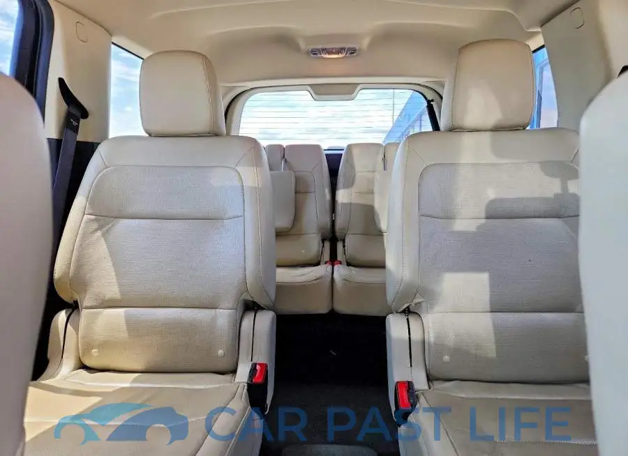 2FMHK6DT1JBA16689# 10