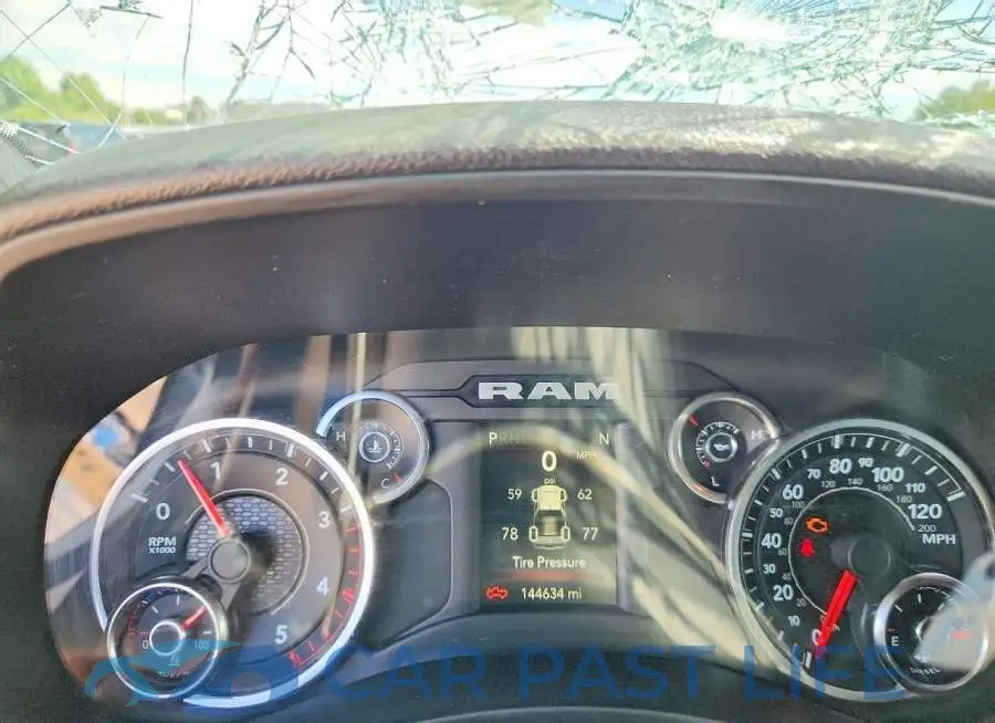3C63R3GL3NG199592# 9