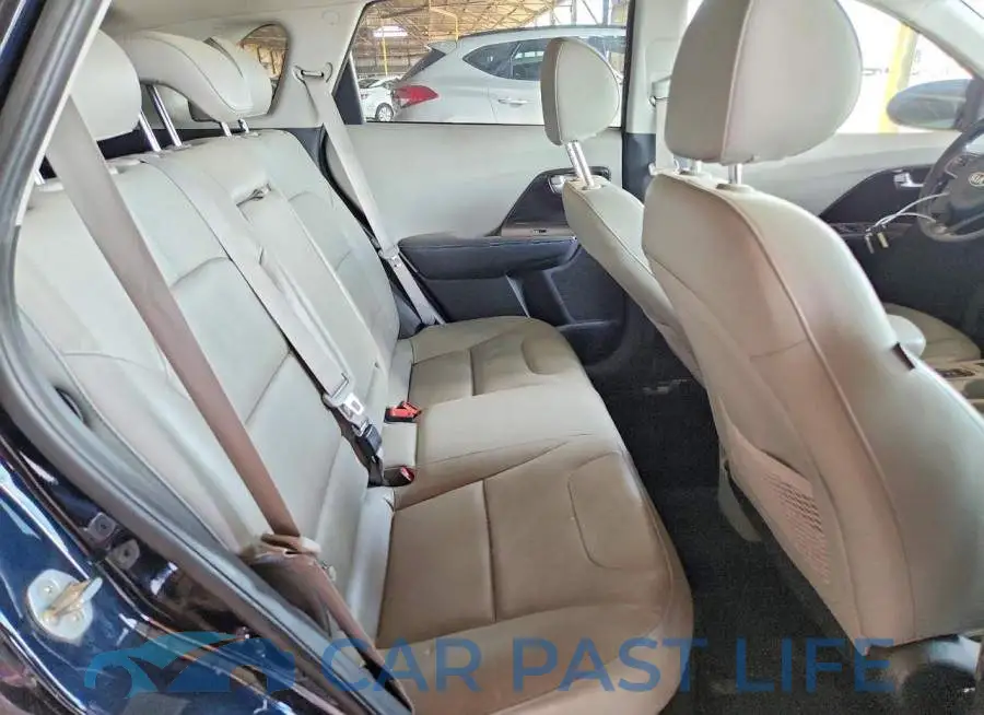 KNDCC3LD1J5203326# 10