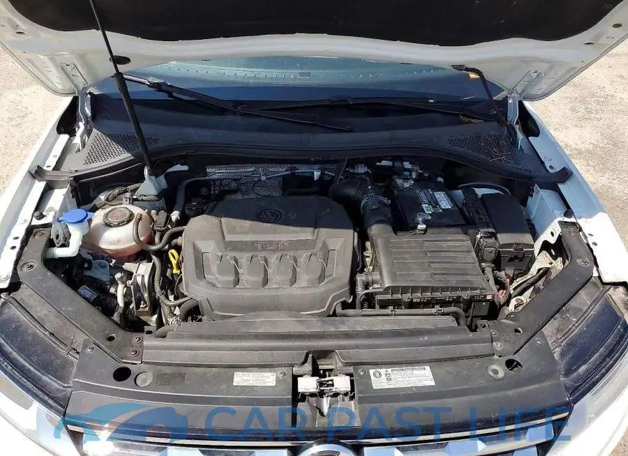 3VV3B7AX3LM101922# 12