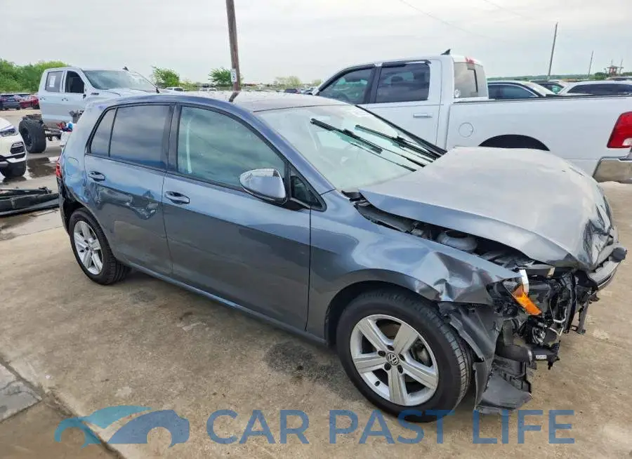3VW217AU9HM018647# 4
