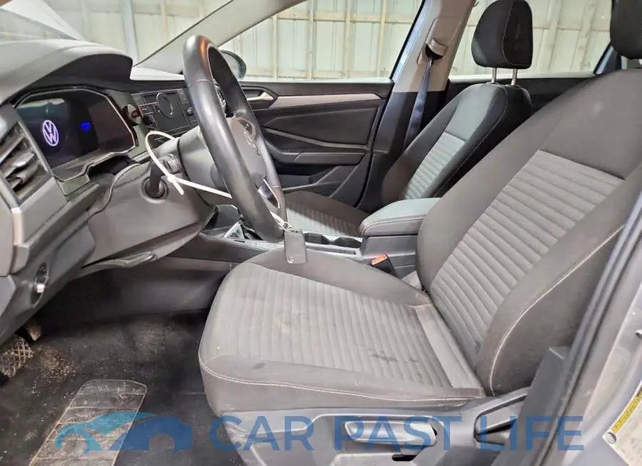 3VW5M7BU3RM023332# 7