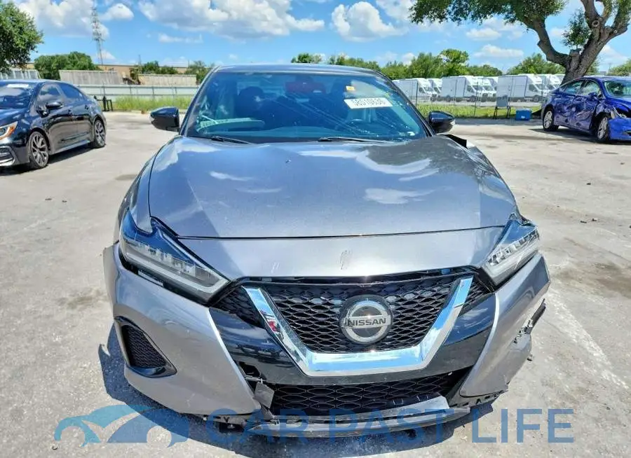 1N4AA6CV5NC502011# 5