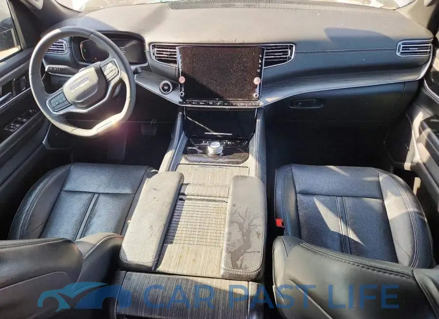 1C4SJVBP3RS139280# 8