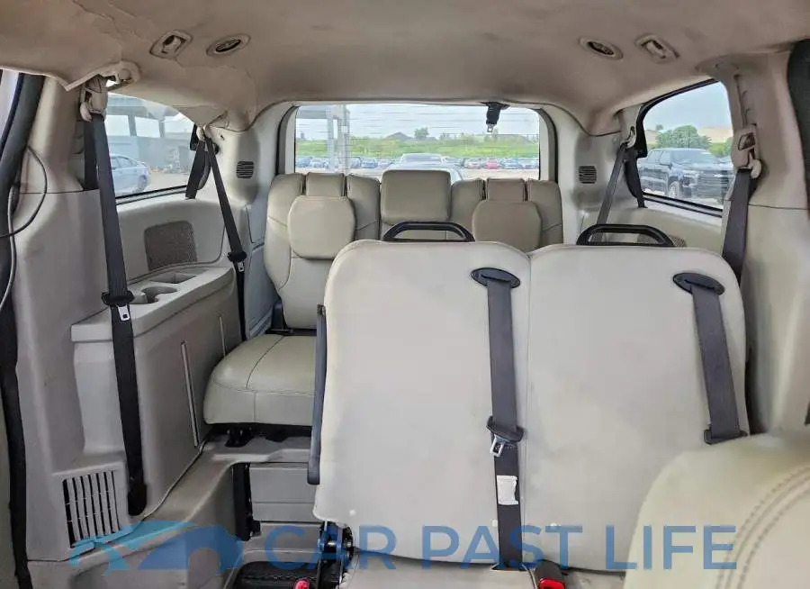 2C7WDGBG2JR364030# 10
