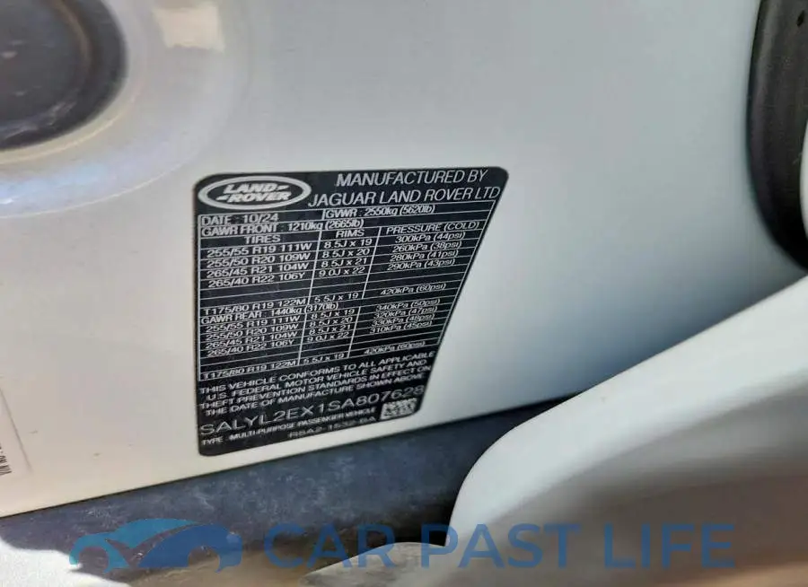 SALYL2EX1SA807628# 13