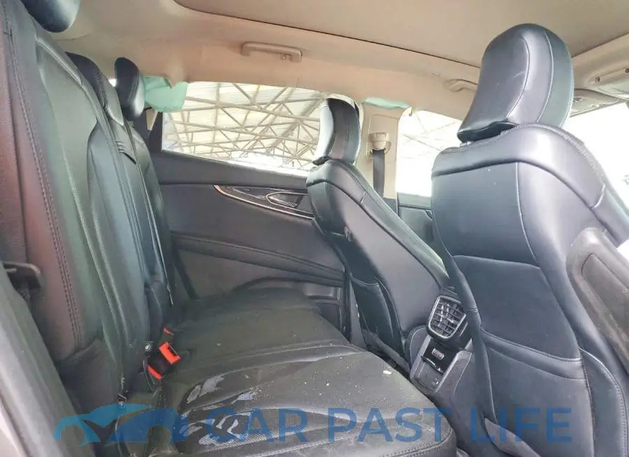 2LMPJ8KP3MBL19000# 10