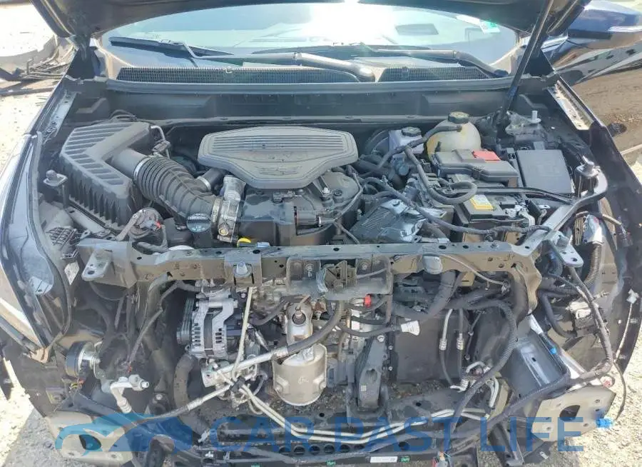 1GYKNFRS7NZ142165# 12