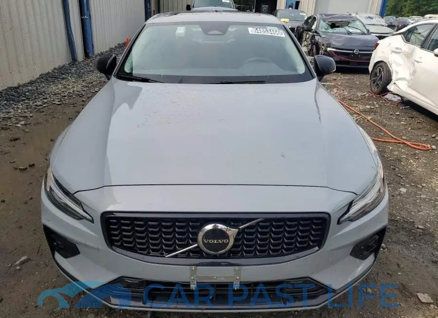 7JRL12FJ0SG362685# 5