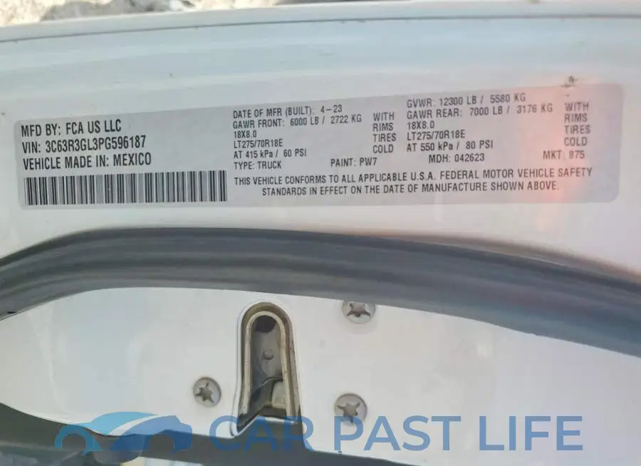3C63R3GL3PG596187# 12