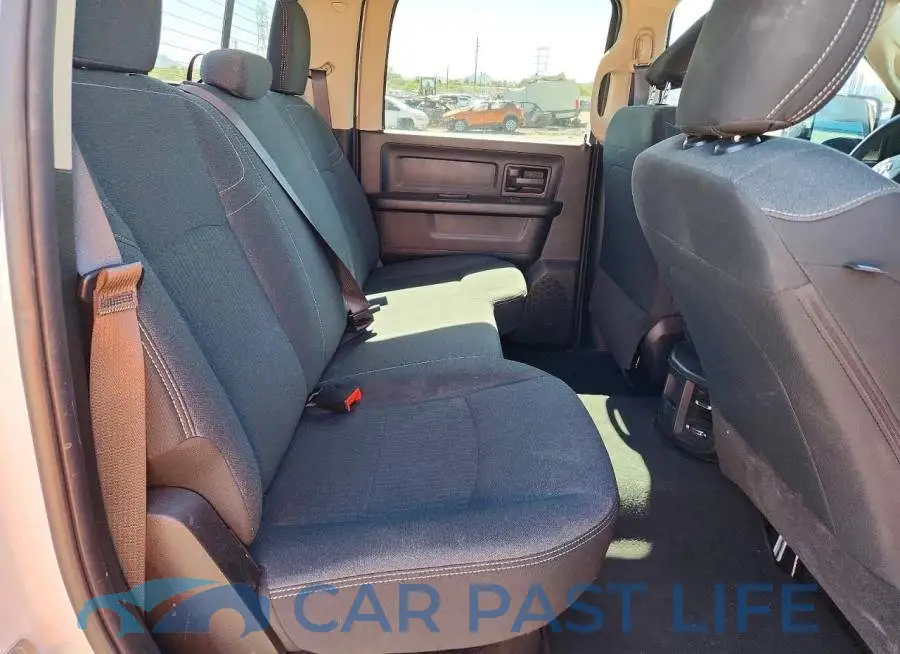 3C6UR5CJ6LG218122# 10