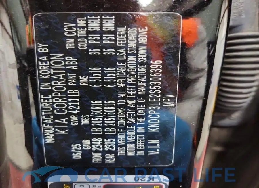 KNDCP3LE2S5306396# 14