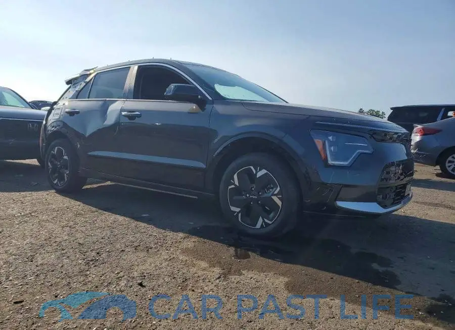 KNDCT3L16S5137332# 3