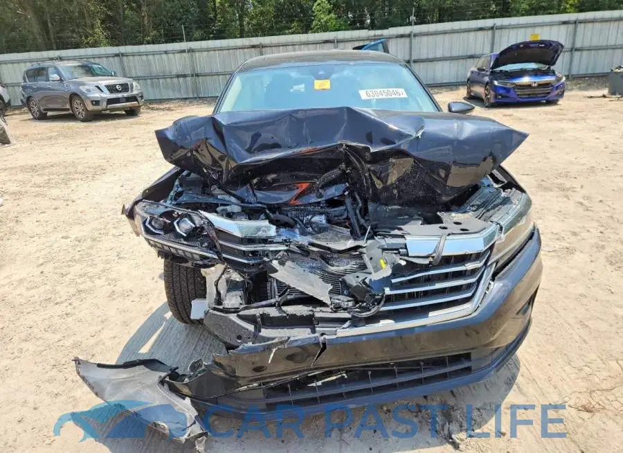 1VWSA7A33NC008829# 5