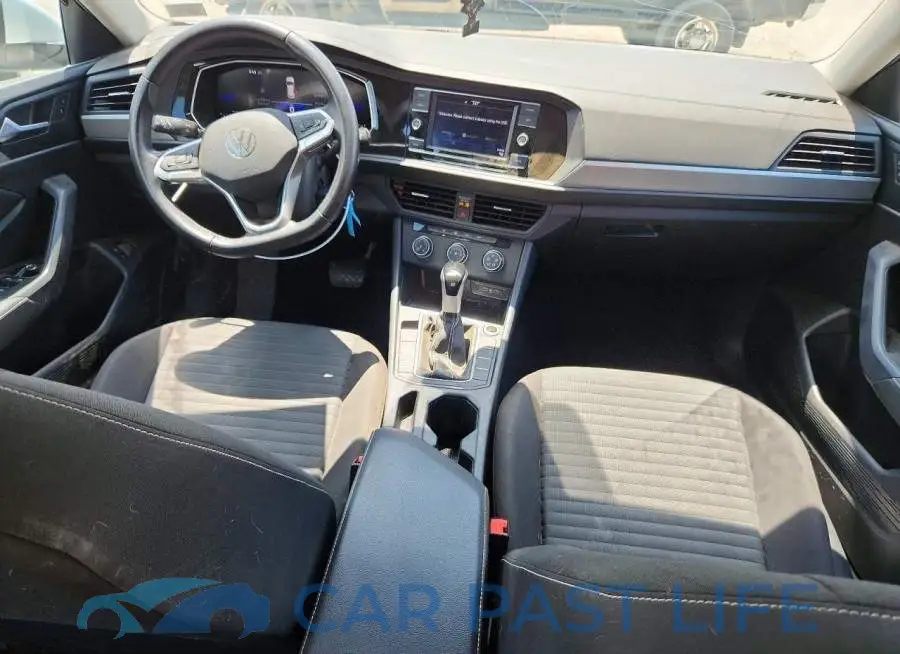 3VW5M7BU4RM004790# 8