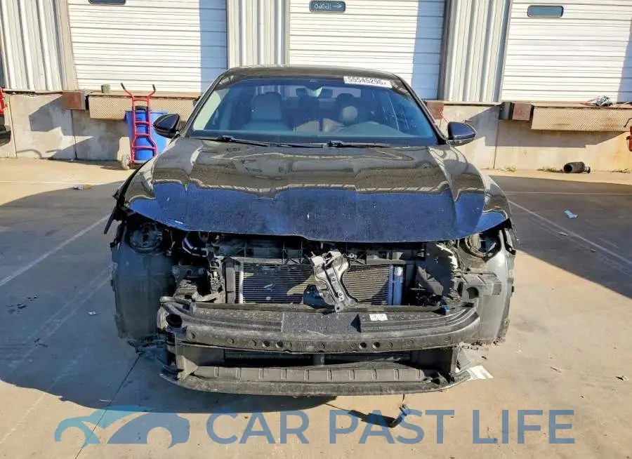 3VW7M7BU1RM022740# 5