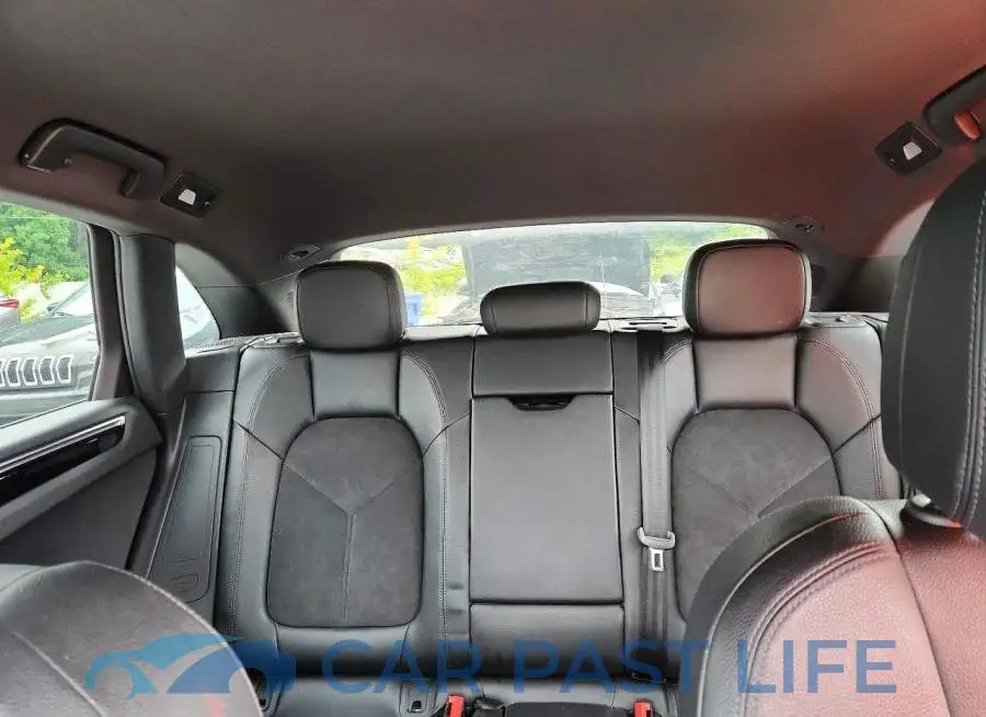 WP1AA2A55LLB02998# 10