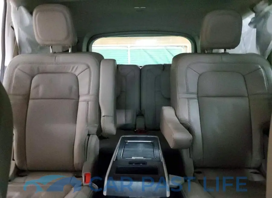 5LM5J7XC6LGL24358# 10