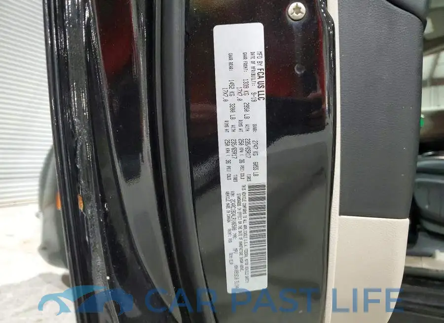 2C4RC1BG4LR106508# 14