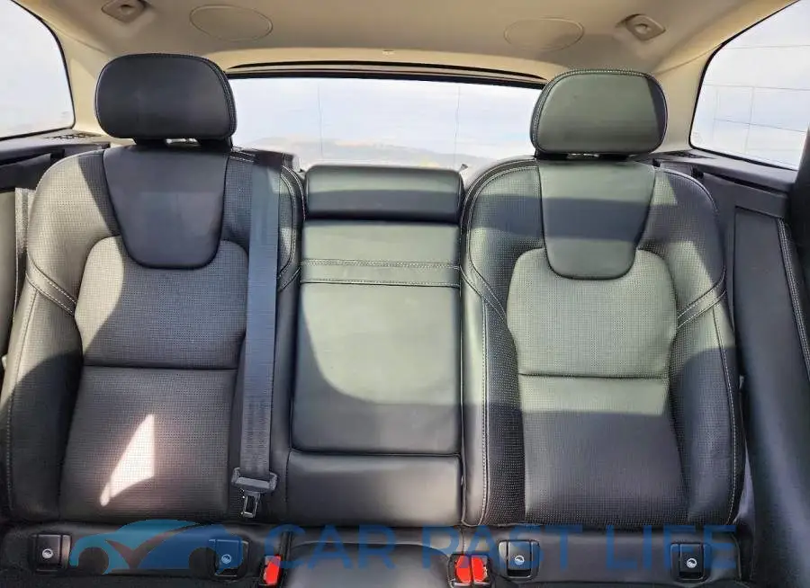 YV4102DL9L1520715# 10