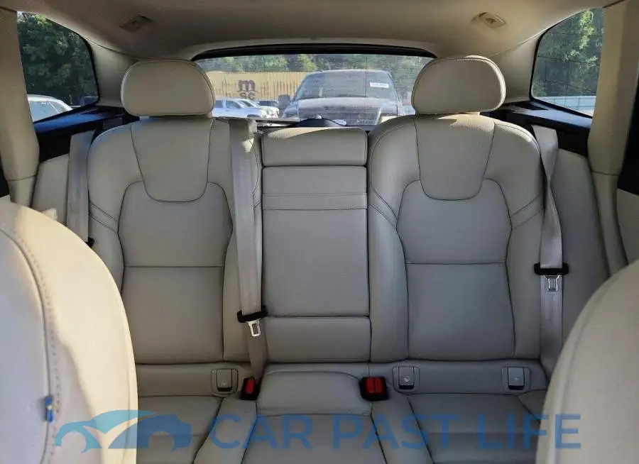 YV4102RL9J1045895# 10
