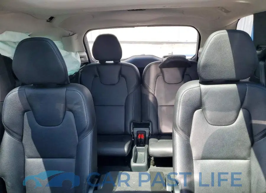 YV4A22PKXH1110249# 10