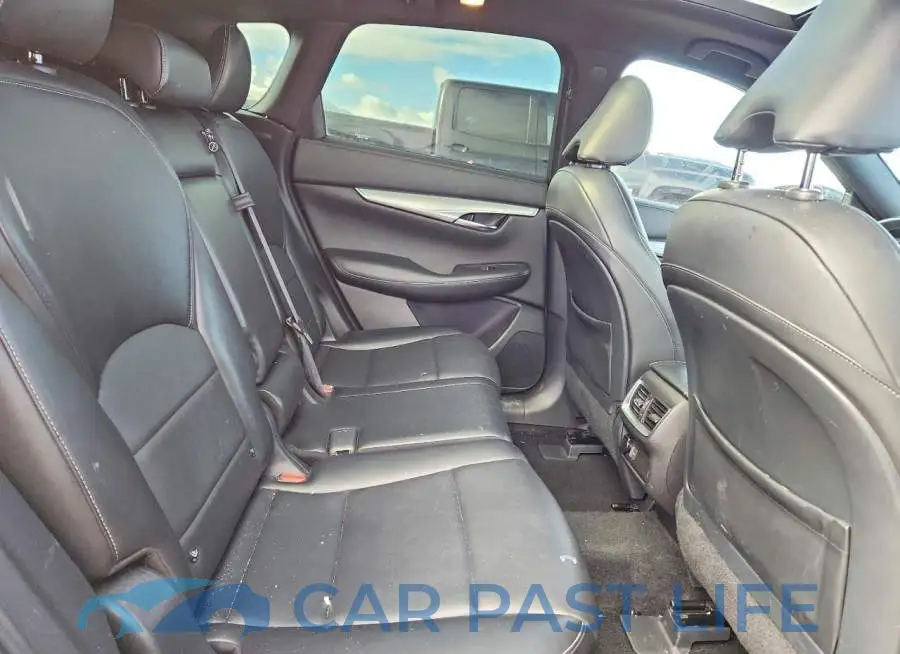 3PCAJ5M38LF117026# 11